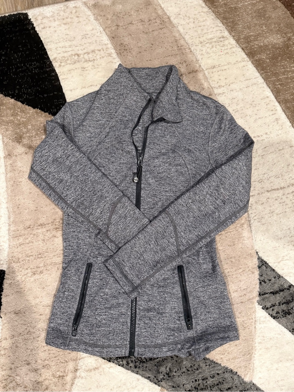 lululemon athletica Women’s Gray Heather Full-Zip Jacket